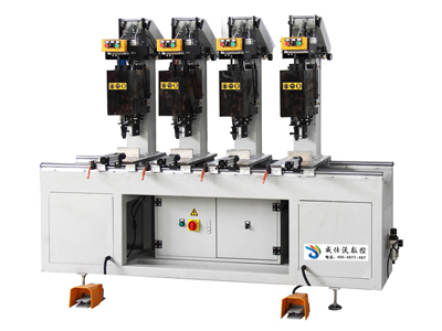 四頭自動(dòng)螺釘緊固機(jī)